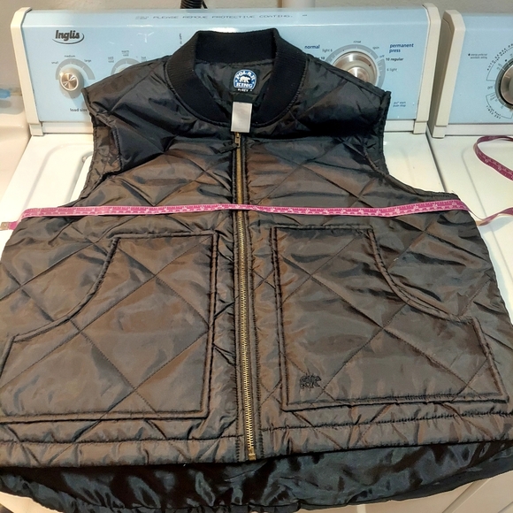 Key Apparel Polar King Black Quilted Vest - Picture 9 of 10